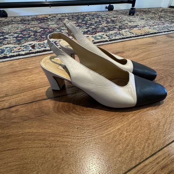 Elegant Black and Cream Slingback Women's Shoes - Picture 3 of 5